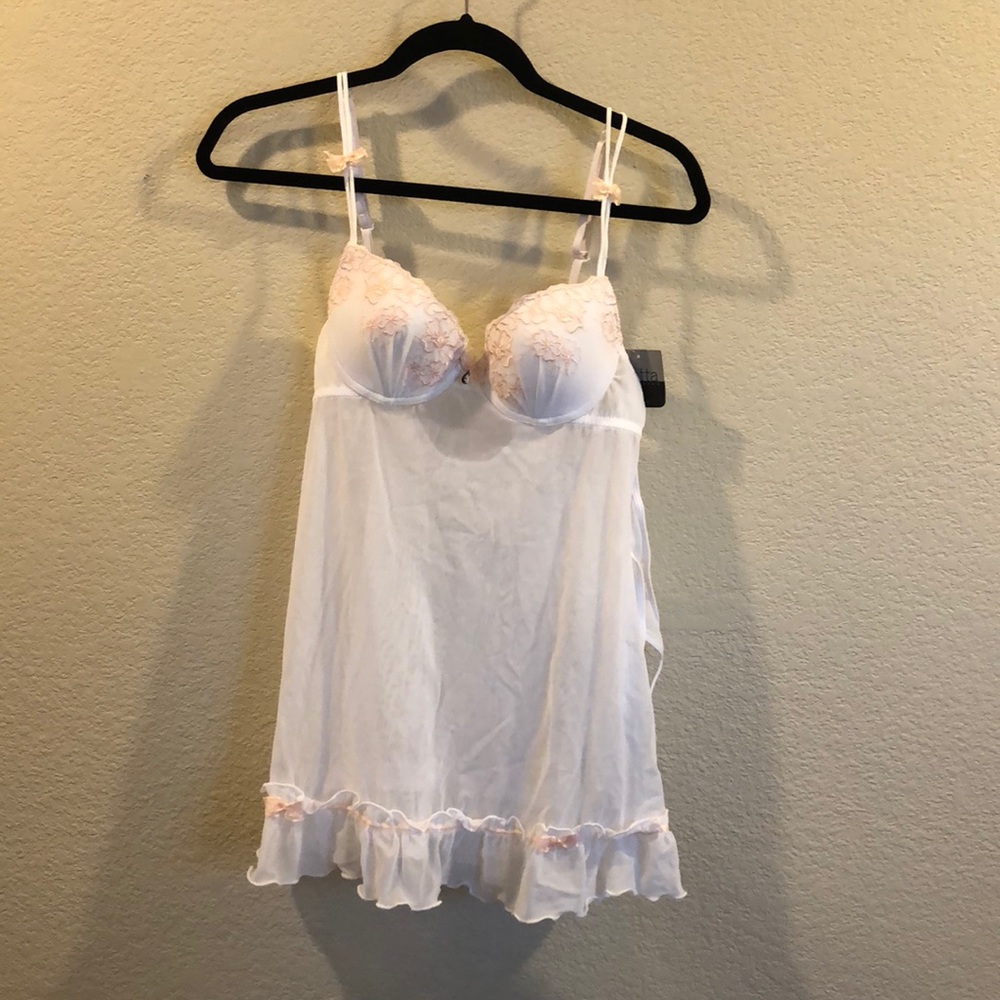White Nighty/Lingerie